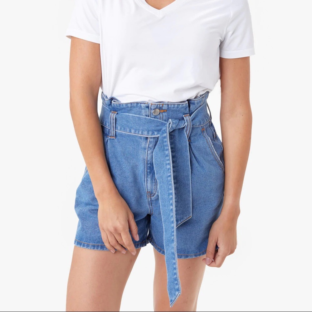 Talei Denim Short from Lolë, medium blue stone wash